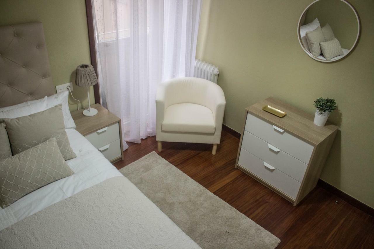 Apartamento Centrico Y Tranquilo En Santiago De Compostela Apartment Exterior photo